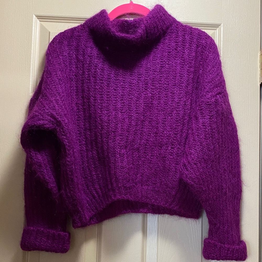 Elegant Plum Turtleneck Mohair Sweater Vintage made in Italy